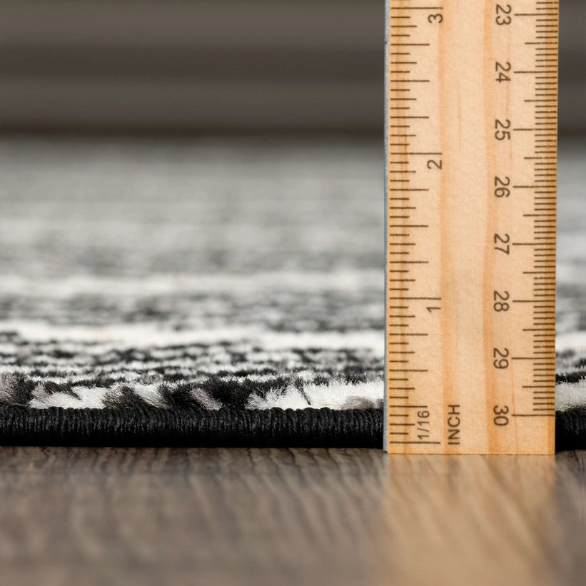 Black Diamond Pattern Area Rug