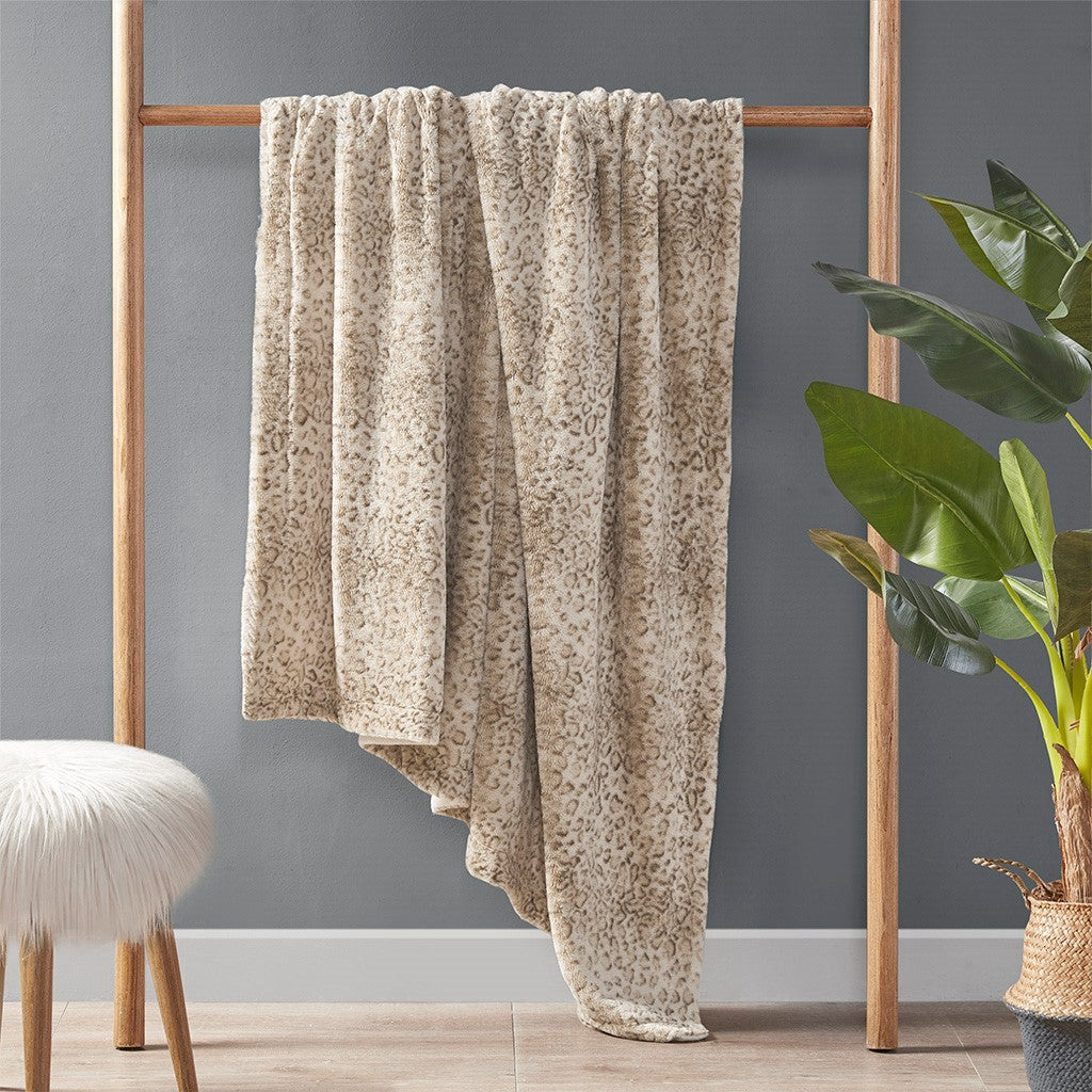 Zuri Oversized Faux Fur Throw