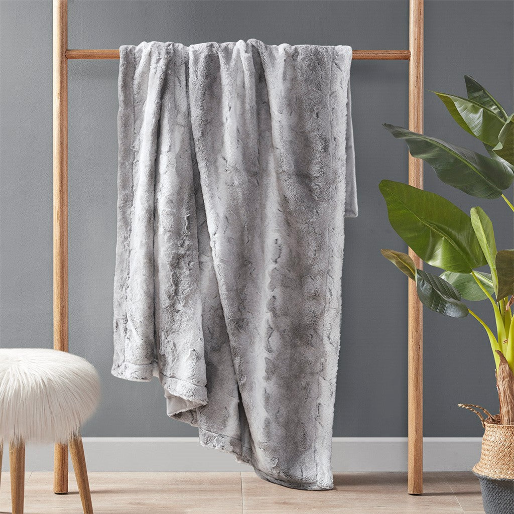 Zuri Oversized Faux Fur Throw