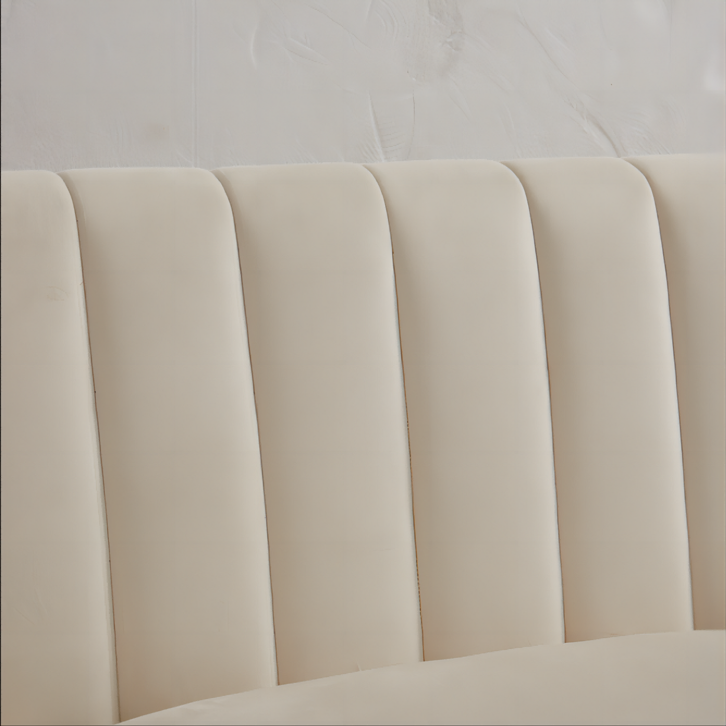 Modern velvet fabric single person sofa side chair with solid wood legs, used in bedroom, living room and office.