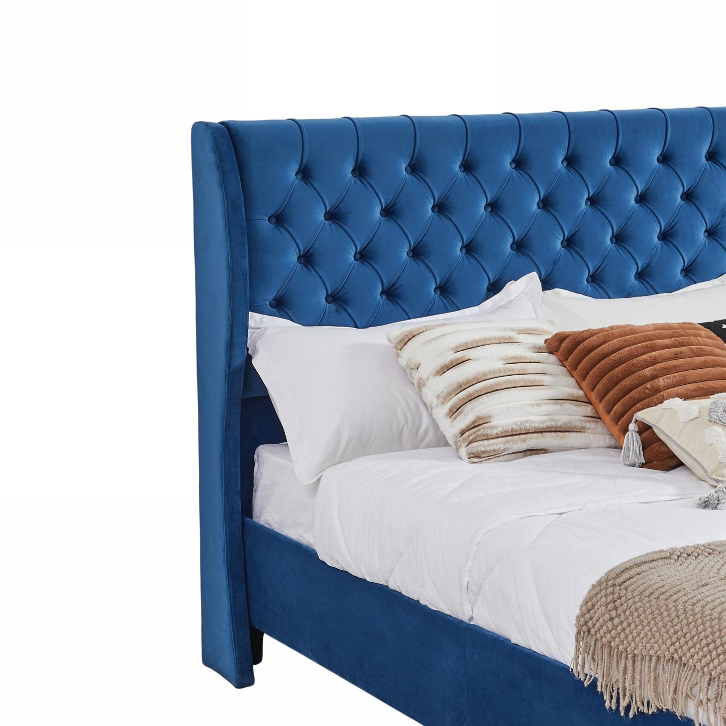 Queen Size Chesterfield Tufted Bed