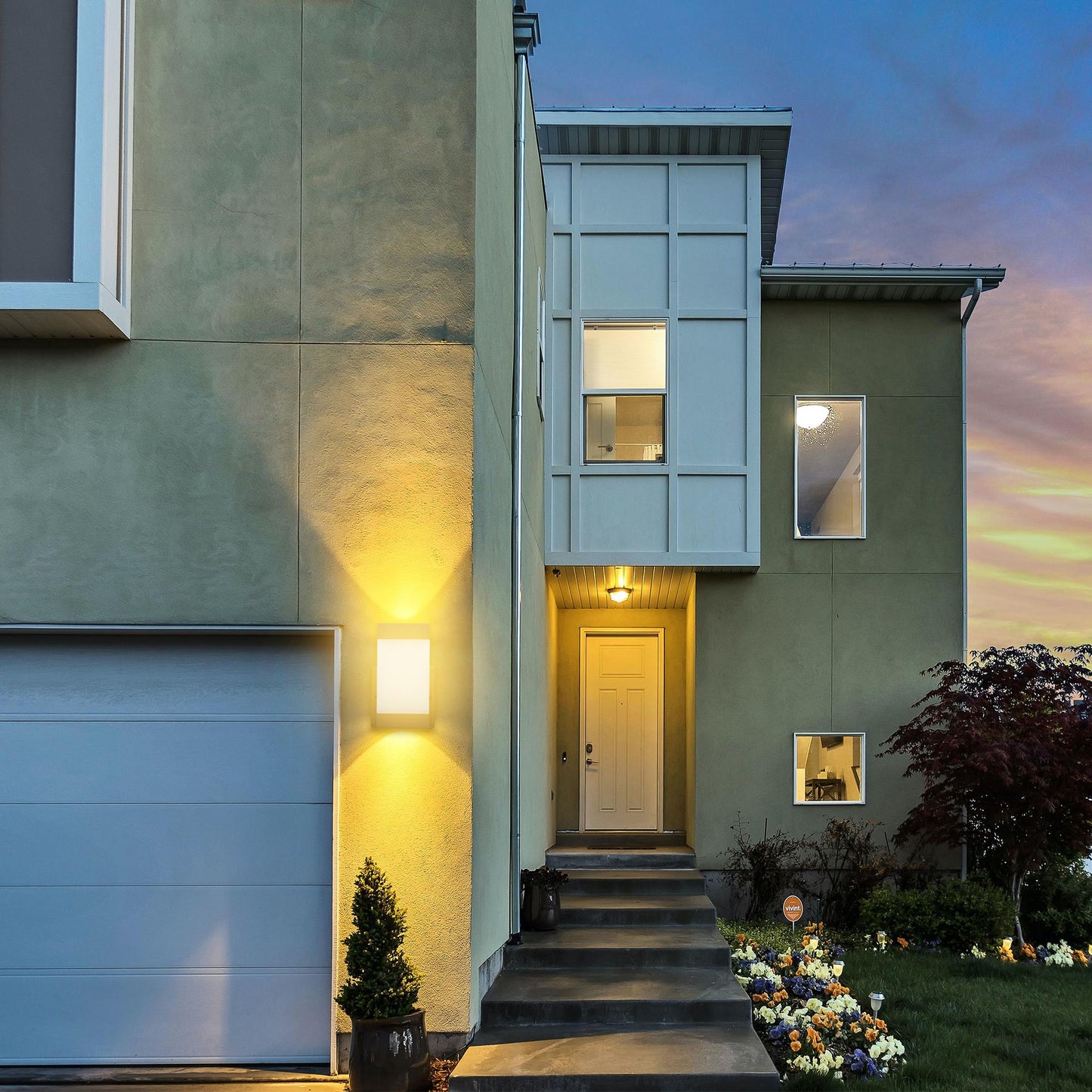Outdoor Wall Light/ Path Light