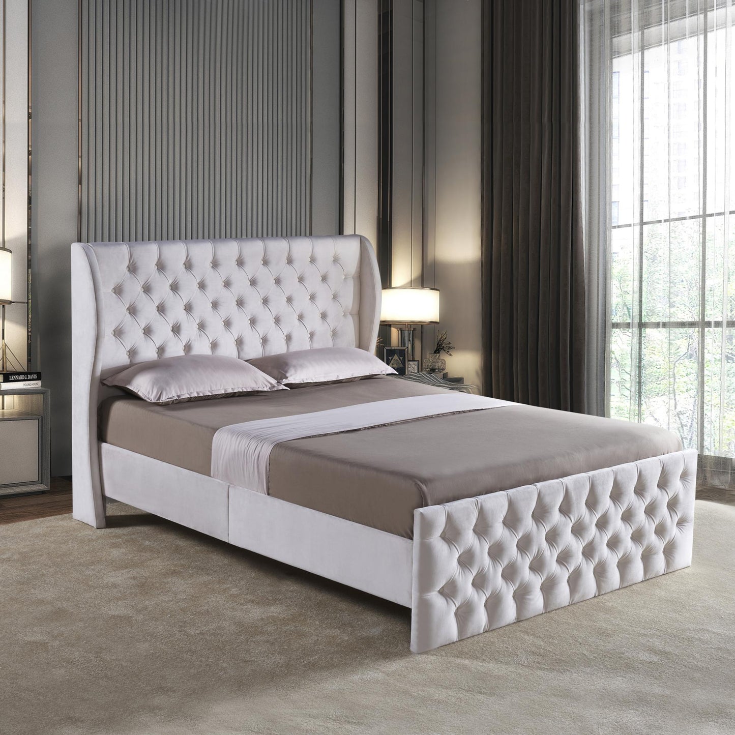 Queen Size Chesterfield Tufted Bed