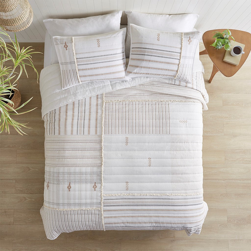 Salar 3 Piece Printed Cotton Quilt Set with Trims