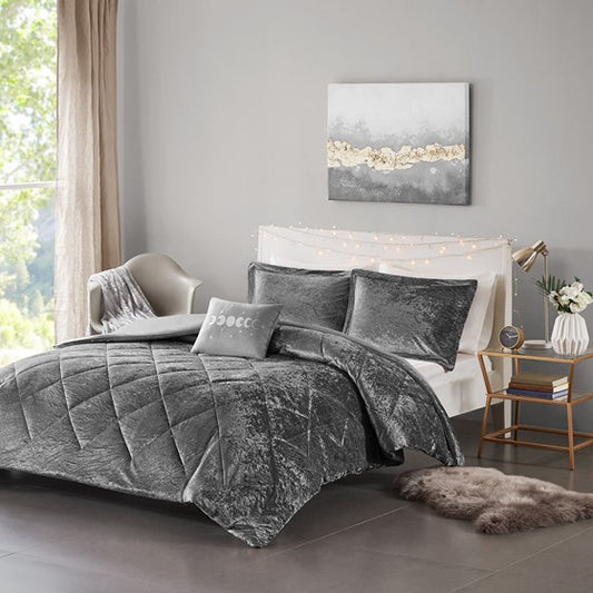 Felicia Velvet Duvet Cover Set